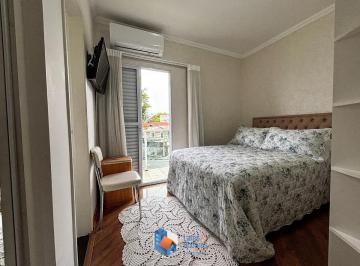 3891ea90-9de8-4d19-82ed-854834debde7.jpg · Casa para venda em Jardim Nosso Lar com 3 quartos, sendo 1 suíte, 110m²