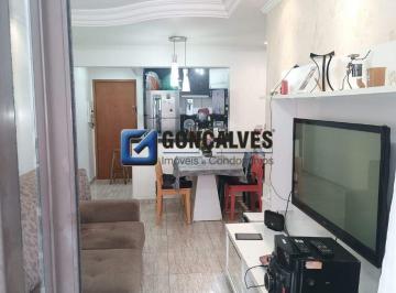 Apartamento · 65m² · 3 Quartos · 2 Vagas · Apartamento residencial para aluguel em Baeta Neves — 3 dorms, 2 vagas (R$ 3.000)