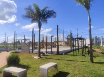 0a8f4a00cb7952f2697977e2c78a59c4122bfb8e · Terreno à venda no Condomínio Boulevard Umuarama em Uberlândia