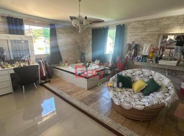 f3eb11d2fd0924b3e39d8477a62dfb7aef45d5db · Casa em Búzios com 4 Quartos e Área Gourmet em José Gonçalves – Excelente para Investimento