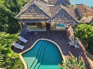 Casa · 540m² · 6 Quartos · Vista luxuosa em Ilhabela.  Casa com 6 Suítes em condominio com marina