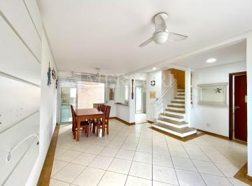 1d5d637c1b23e185ef521d34933fb87e088a5d36 · Casa no Guarujá, Praia da Enseada, 3 Quartos, Sendo 1 Suíte, Churrasqueira e Área Externa - Mercuri