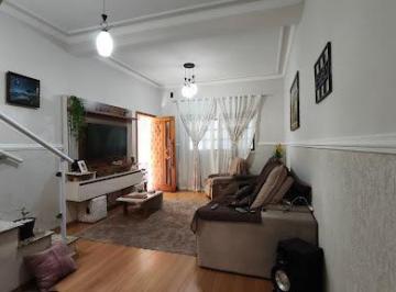 3896f6b80f2faae03c15468ad6b3628b3e4bd1de · Sobrado de 3 dormitórios a venda no Residêncial Colinas