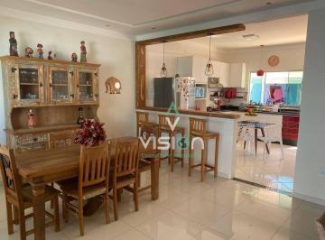 4a51e26807440a7708f5148a452394ef5f4d6f28 · Casa com Edícula à Venda em Vicente Pires