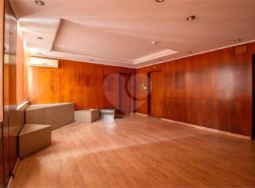 Comercial , São Paulo · Salas Comerciais de 238m² com Preço Imbatível! Oportunidade no Centro de SP
5 salas com 2 banheiros.