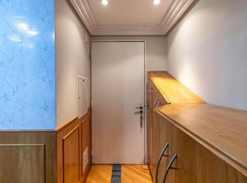 Comercial · 32m² · Sala comercial na Avenida Pavão, N. 955 - 42 • 32 m²