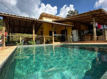 Rural · 8000m² · 3 Quartos · 3 Vagas · Vendo sítio em Itatiaiuçu/MG