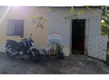 Casa · 200m² · 2 Quartos · BAIXOU O PREÇO!  Casa com Piscina no Bairro Guajará – Nossa Senhora do Socorro/SE   De R$ 80.000 por