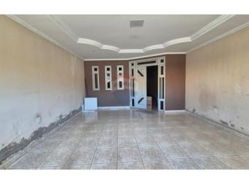 Casa · 130m² · 3 Quartos · 2 Vagas · casa bairro José Conrado de Araujo - REMAX