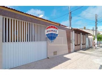 Casa · 240m² · 5 Quartos · 2 Vagas · Seu novo lar na Jabotiana"