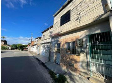 Casa · 106m² · 4 Quartos · VENDO PREDIO PROXIMO A UFS