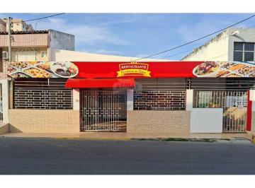 Comercial · 400m² · Vende ponto comercial (Restaurante) com todos os utensílios, 700m² - Salgado Filho