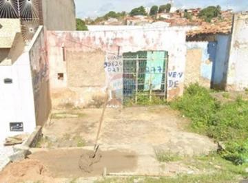 Casa · 80m² · 2 Quartos · Terreno/Casa no Santo Antônio - Cidade Nova