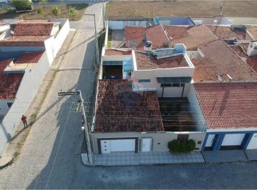Casa · 180m² · 4 Quartos · 2 Vagas · Casa à venda em Tobias Barreto