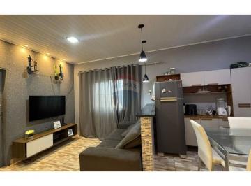 Casa · 200m² · 5 Quartos · 1 Vaga · Casa de esquina na Barra dos Coqueiros/SE para  3 famílias