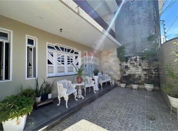 Casa · 180m² · 4 Quartos · Casa Duplex| Venda | Medice II (Luzia) | 4 quartos , 1 suíte | R$ 765.000
