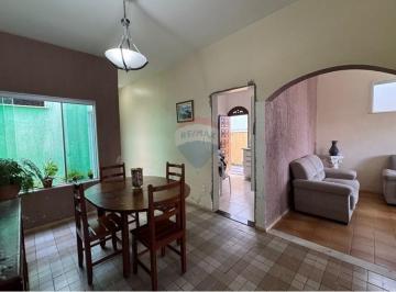 Casa · 138m² · 3 Quartos · 1 Vaga · Casa em Aracaju no Bairro Cirurgia com 3 quartos