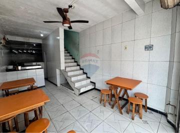 Comercial · 90m² · 2 Quartos · 1 Vaga · Prédio comercial no térreo e Residencial no andar superior