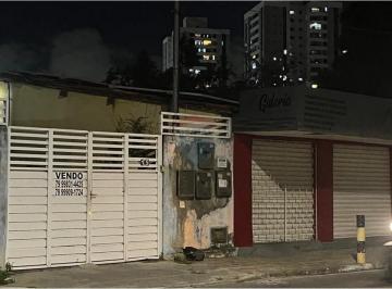Casa · 374m² · 8 Quartos · Casa á venda no bairro luzia com 3 quartos em Aracaju -SE