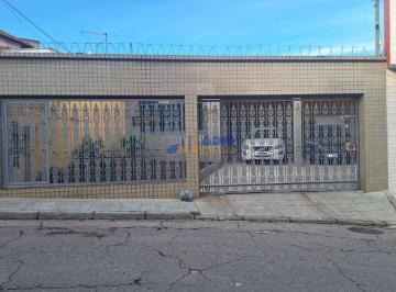 Foto 01 · Imperdível oportunidade de adquirir uma casa com 2 quartos, 1 suíte e 6 vagas de garagem no Jardim S
