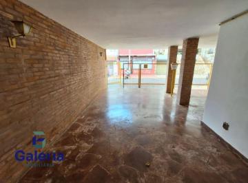 img0 · Casa comercial com 5 salas para alugar, 235m² - Centro