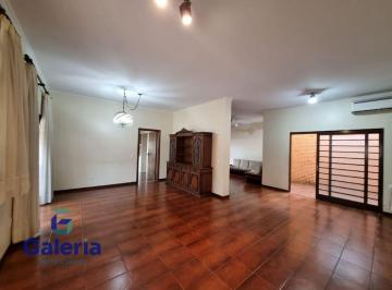 img0 · Casa residencial com 3 quartos para alugar, 216m² - Jardim Irajá