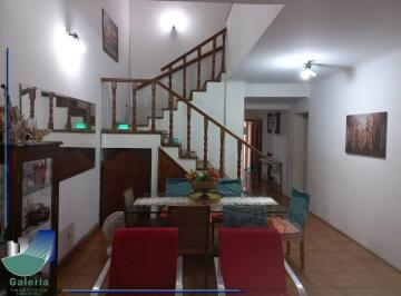 img0 · Casa Residencial com 4 Quartos para Alugar, 265 m² - Jardim Irajá