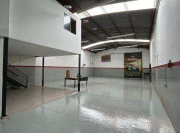 img0 · Galpão comercial com 1 sala para alugar, 220m² - Vila Brasil