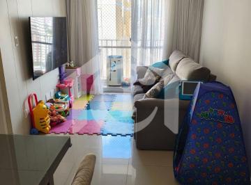 Apartamento de 3 quartos, Diadema · Apartamento à venda no Centro de Diadema com 3 dormitórios, suíte e 2 vagas de garagem