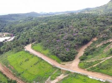 Terreno , São Roque · Terrenos em São Roque: A Cidade que Mais Cresce e Valoriza no Interior de SP!Dentro da Rota do vinho