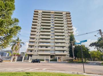 Apartamento de 4 quartos, Curitiba · Apartamento, 4 quartos, sendo 2 Suíte uma com closet, 2 vagas de 250m úteis no centro cívico