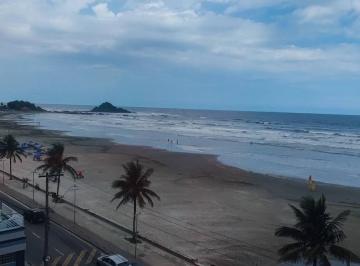 Apartamento · 55m² · 2 Quartos · 1 Vaga · APARTAMENTO PÉ NA AREIA! 2 QUARTOS 1 SUÍTE – PRAIA DOS SONHOS ITANHAEM