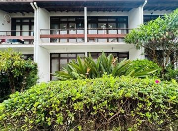 Casa · 2 Quartos · 2 Vagas · Casa em condomínio em Alto