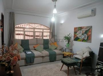 Casa · 250m² · 3 Quartos · 2 Vagas · Oportunidade - Casa Residencial Comercial - Jardim São José - Jacareí - 3 Dormitórios - 168,26m².