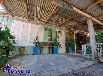 Casa · 90m² · 3 Quartos · C1031 - Residência com 03 dormitórios localizada em Tramandaí