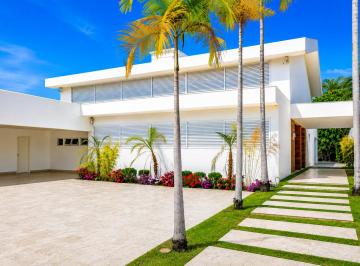 Casa de 5 quartos, Brasília · SHIS QL 10 - Casa reformada por Ana Paula Barros, 4 suítes, piscina aquecida, escritório e gazebo