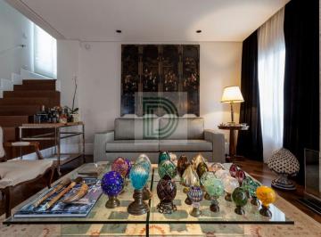Casa de 4 quartos, São Paulo · Casa Alto Padrão no Morumbi - 4 Suítes, Home Theater e 8 Vagas!