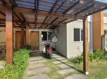 Casa · 54m² · 2 Quartos · 1 Vaga · Casa de Condomínio com 2 Quartos 54m² - Rio Caveiras