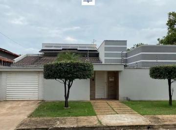 Casa · 180m² · 4 Quartos · 4 Vagas · Casa à venda no bairro Plano Diretor Sul - Palmas/TO