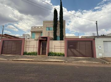 Casa · 419m² · 4 Quartos · 5 Vagas · CASA DE ALTO PADRÃO À VENDA - ANÁPOLIS CITY - ANÁPOLIS/GO