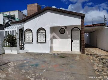 Casa com amplo terreno no Sol Nascente | Jabotiana | Pode ser financiada! · Casa com amplo terreno no Sol Nascente | Jabotiana | Pode ser financiada!