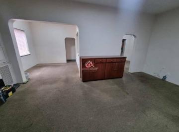 Casa · 200m² · 3 Quartos · 2 Vagas · Casa com 3 quartos para Locação, Jardim Aeroporto - São Paulo