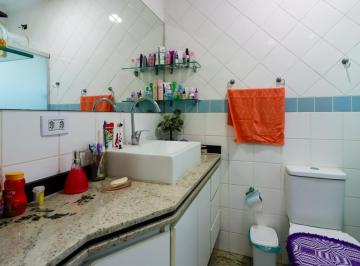 90bcb314-17fc-441c-bcef-fbe2516753cb · Excelente sobrado para venda em Jardim Felicidade (Zona Oeste) com 3 quartos, sendo 1 suíte, 200m²