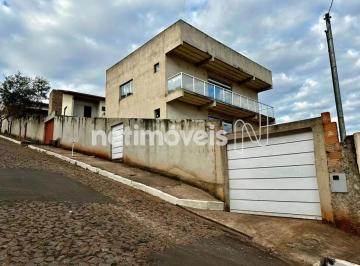Casa · 360m² · 4 Quartos · 5 Vagas · Excelente casa 04 quartos - Vila Real - Sabará
