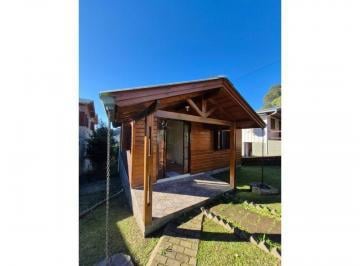 Casa · 1 Vaga · Casa NOVA com Pátio Fechado no Bairro Leodoro de Azevedo
