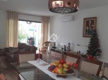 Casa · 220m² · 3 Quartos · 2 Vagas · Casa com 3 quartos à Venda, Campo Belo - São Paulo