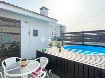 Apartamento · 198m² · 3 Quartos · 2 Vagas · Cobertura de 3 quartos com 2 vagas à venda no bairro Mont Serrat em Porto Alegre