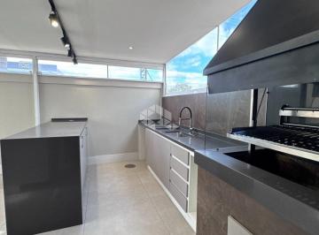 Photo 1 · Casa em condomínio, 3 quartos sendo 1 suíte, 233m², 2 vagas cobertas, Bairro Moi