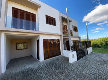 Casa · 70m² · 2 Quartos · Casa aconchegante com pátio e sacada