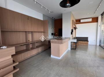 Comercial · 50m² · loja em ponto estratégico